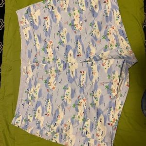 Crown and ivy plus size cargo shorts